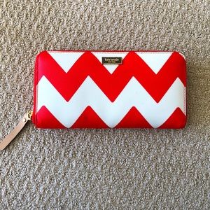 Kate Spade Zipper Wallet